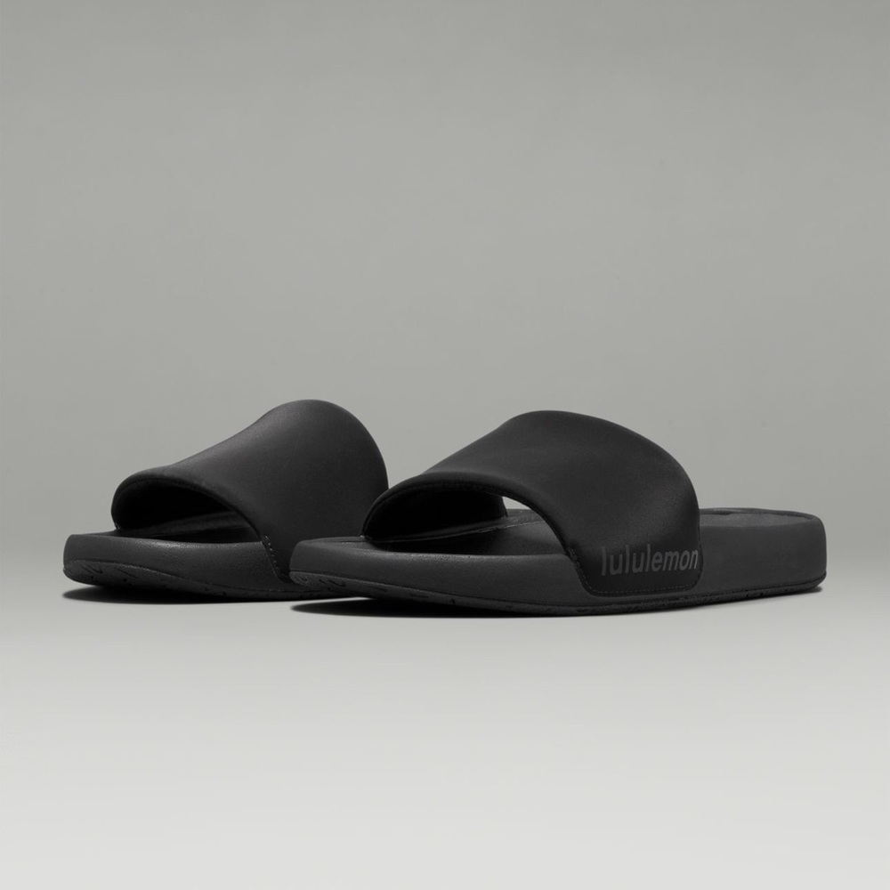 Lululemon Restfeel Slides size 9